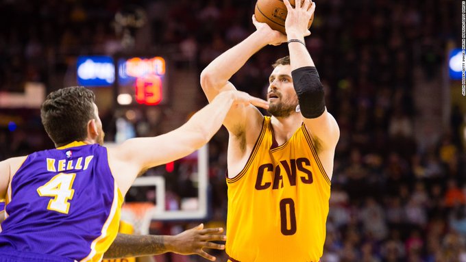 次夺冠的历 次夺冠的历